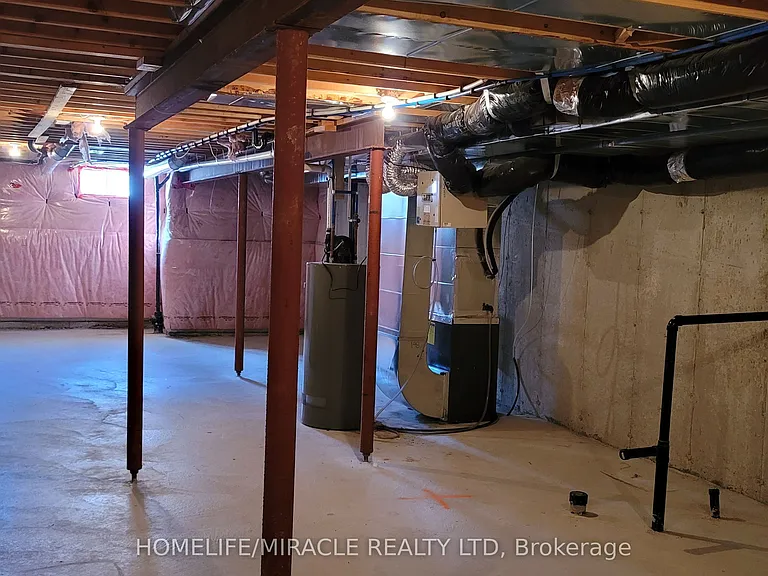 74 Hatton Ct — Photo 18