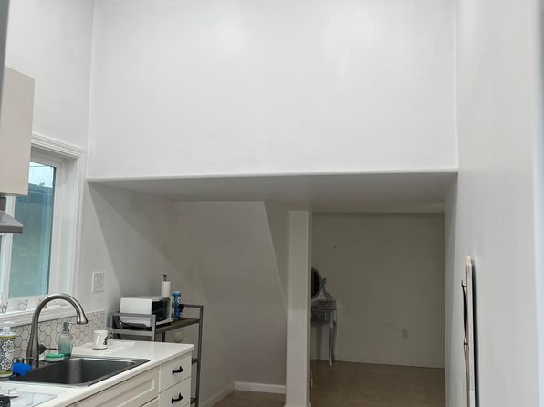 (undisclosed Address)