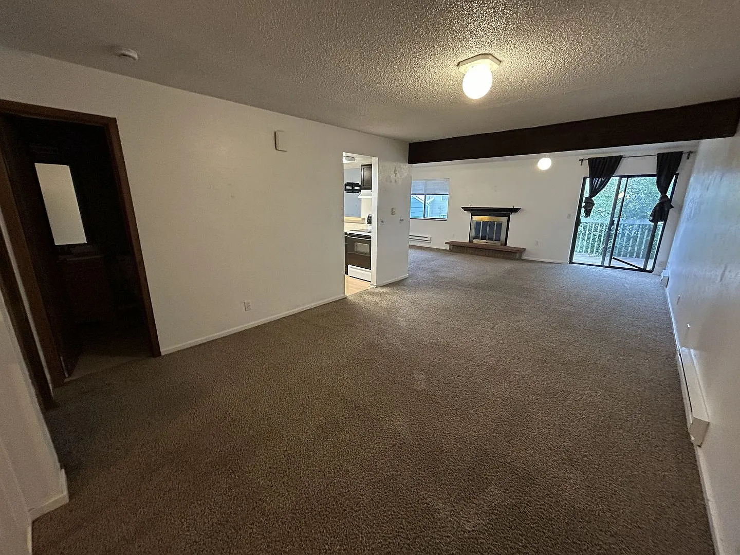 4 Bed 2.5 Bath Boulder Townhome - Available August 10th — Photo 3