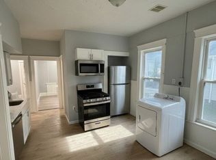 143 Dorchester St, Worcester, MA 01604