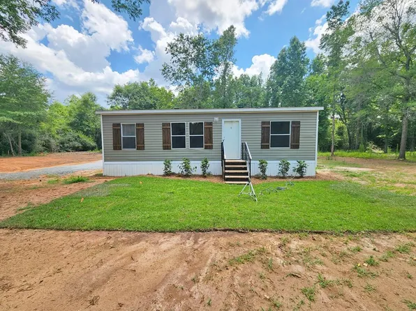 141 Pat Whatley Rd, Dawson, GA 39842