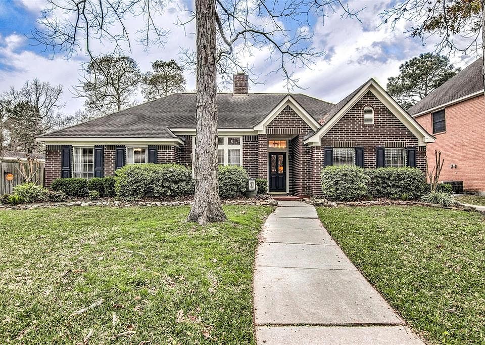 1st image of 3515 Shady Village Dr