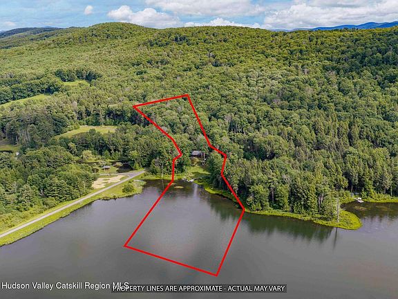 2nd image of 102 Trails End Road