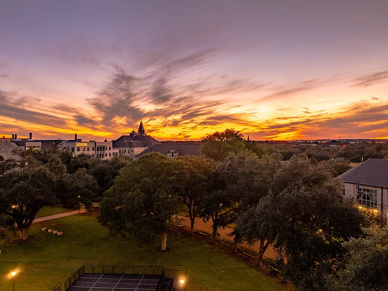 Walking distance to Southwestern University. Beautiful campus