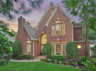 42 E Shadowpoint Cir, The Woodlands, TX 77381