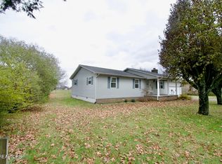 922 Ratledge Rd, Friendsville, TN 37737