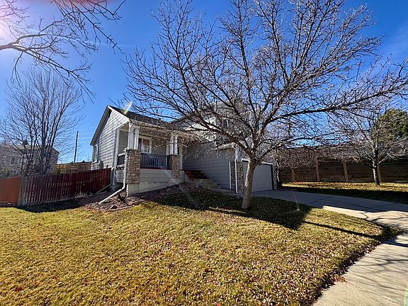3rd image of 1984 Gordon Ct