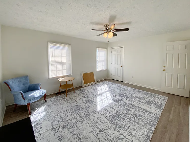 1905 S Milledge Ave #8 — Photo 11