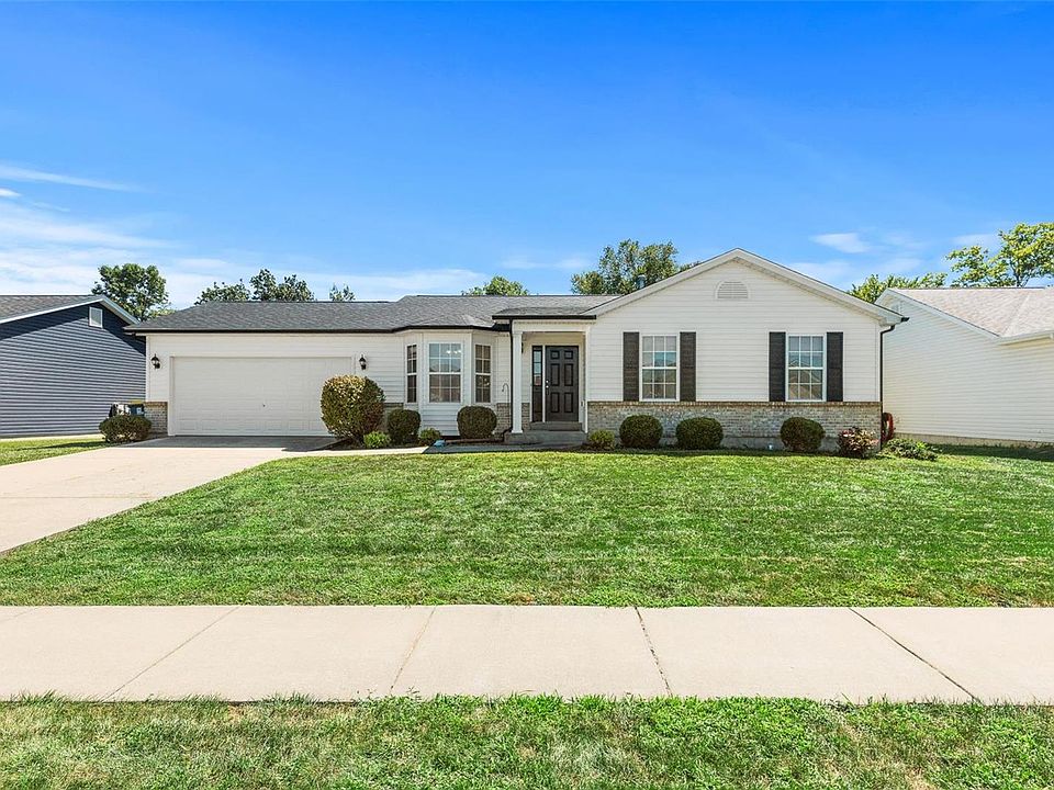 1st image of 108 Lake Tucci Cir