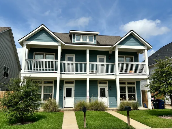 303 Live Oak St, College Station, TX 77840