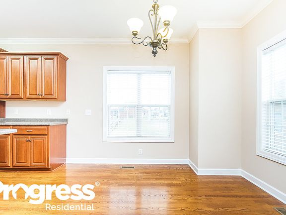 4th image of 3008 Holderwood Dr