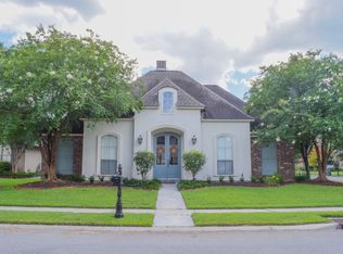 10504 Oak Bend Dr, Baton Rouge, LA 70809