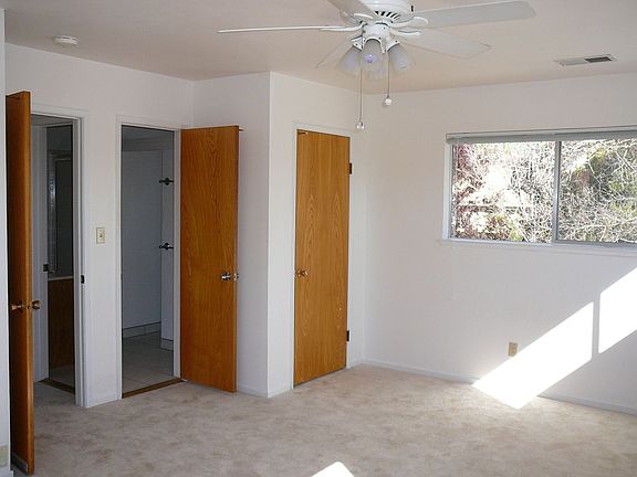 *New Carpet New Paint*