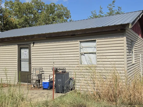 102107 S 4705th Rd, Muldrow, OK 74948