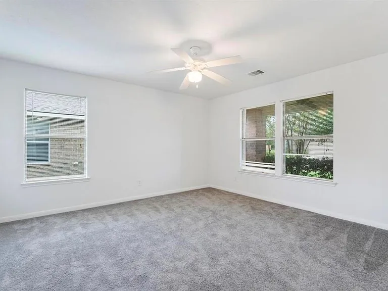 16119 Peach Bluff Ln — Photo 16