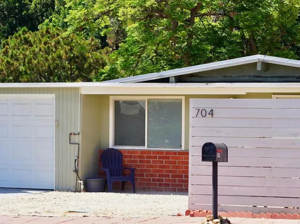704 Galopago St, Spring Valley, CA 91977