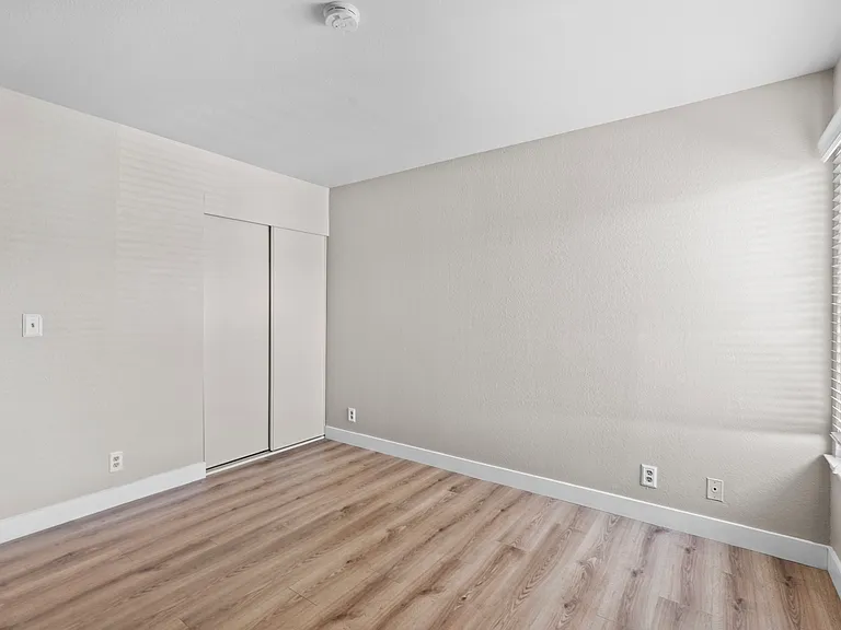 4946 Canto Dr — Photo 12