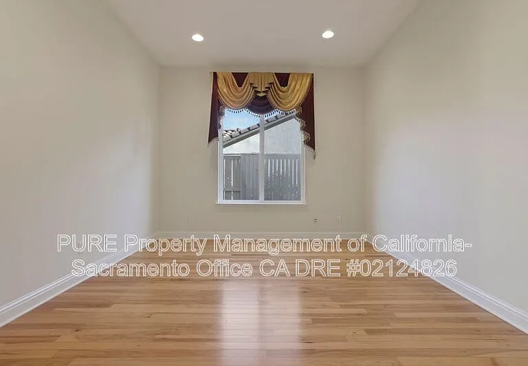 1143 Bevinger Dr — Photo 13