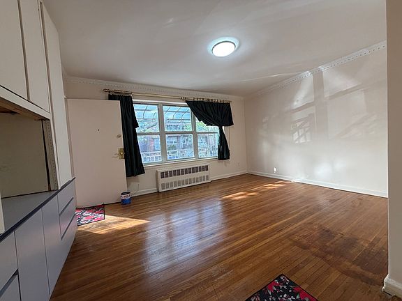 2nd image of 21 Bay 37 St #2F