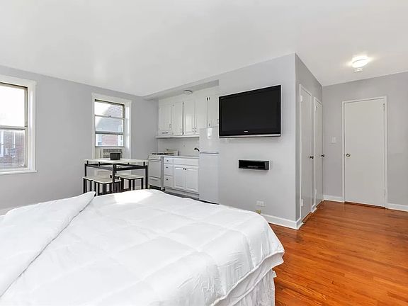 3rd image of 72-81 113th St APT 6X