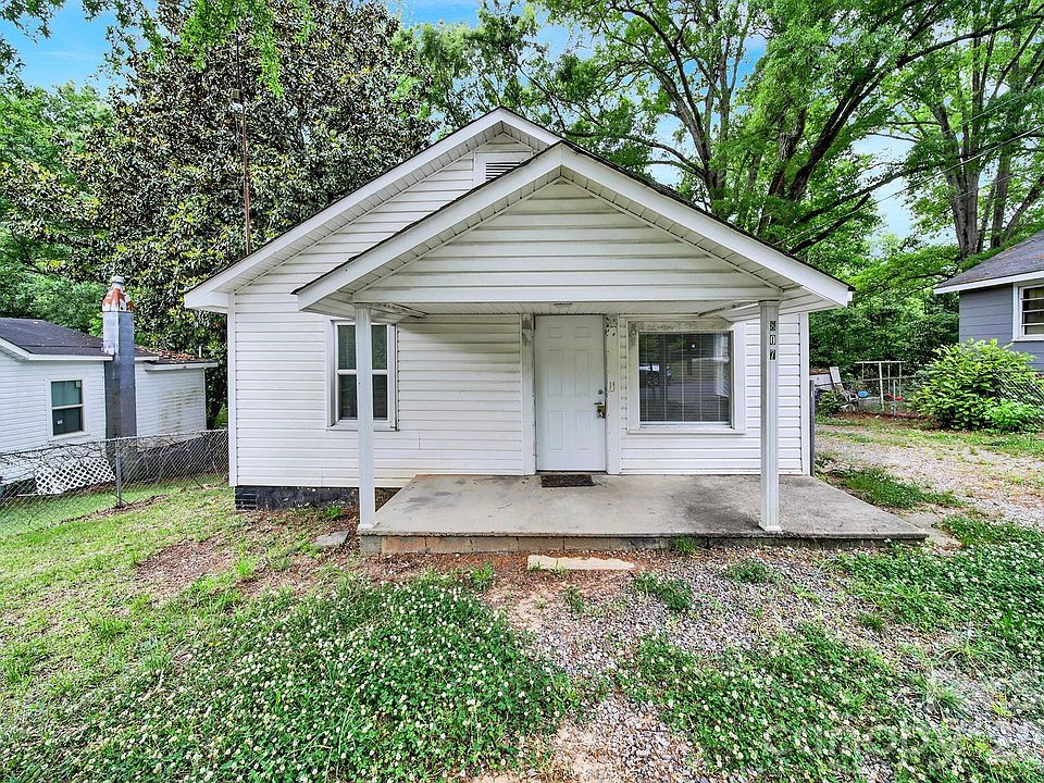 1st image of 807 Evening Shade Ln