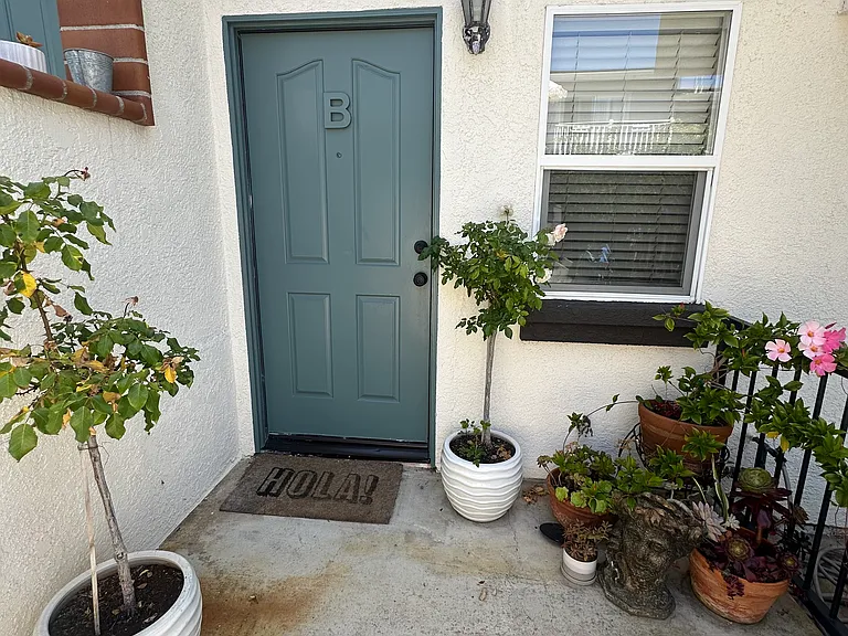 463 Cypress Dr #B — Photo 8