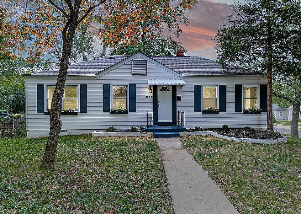 1st image of 3585 Wright Ave