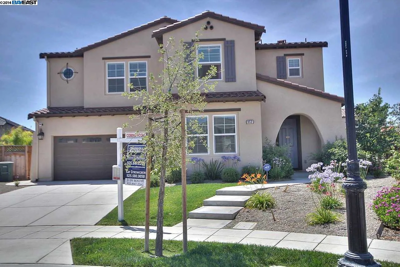 952 Antigua Ct photo 1