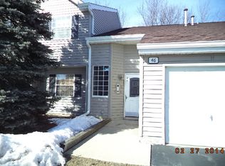 46 Gant Cir APT D, Streamwood, IL 60107