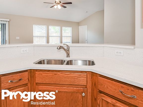 5th image of 2023 N Cranbrook Ave