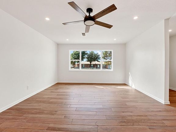 5th image of 6500 Gladiola Ave