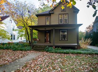 312 S Elm St, Champaign, IL 61820