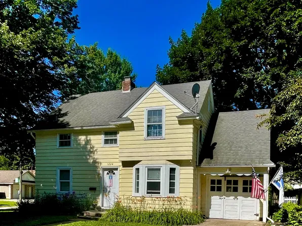 1224 Saint Joseph Ave, Albert Lea, MN 56007