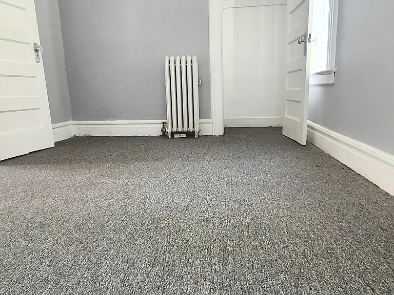 29 Irving Ave #2 — Photo 10