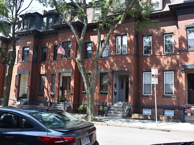 Tree Lined Brownstone on K Street