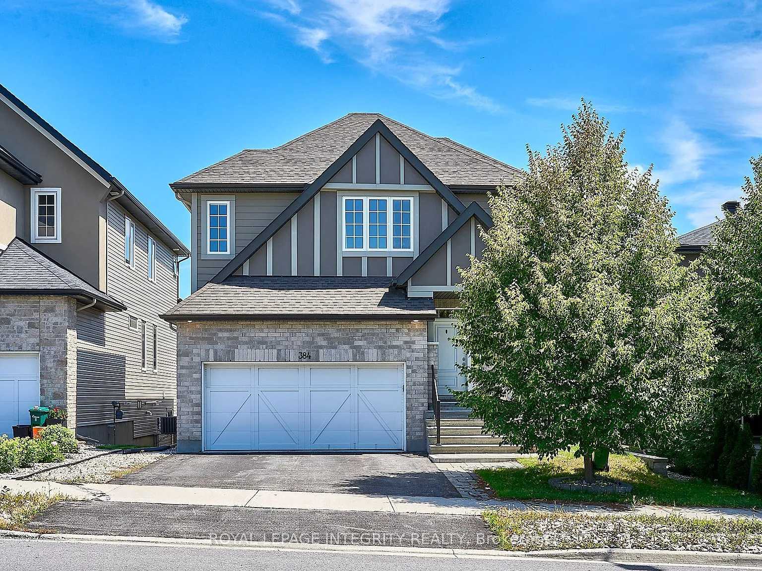 5 bed, $4,250 — Photo 1
