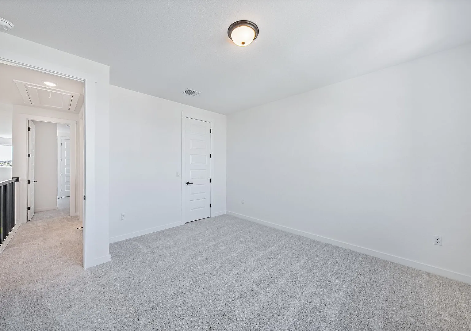 6812 Rounded Pebble Ln, Buda, Texas 78610 — Photo 3