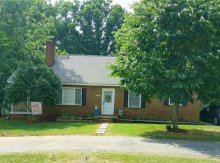 234 Friendship Rd, Seneca, SC 29678