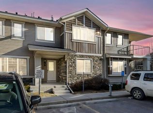 250 S Sage Valley Rd NW #902, Calgary, AB T3R 0R6