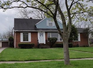 4090 Verona Rd, South Euclid, OH 44121