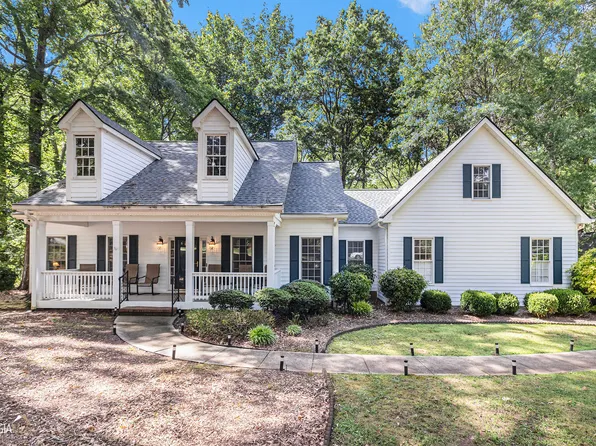 1490 Oconee Crossing Cir, Bogart, GA 30622