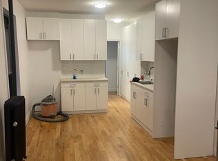 30-42 30th St APT 1L, Astoria, NY 11102