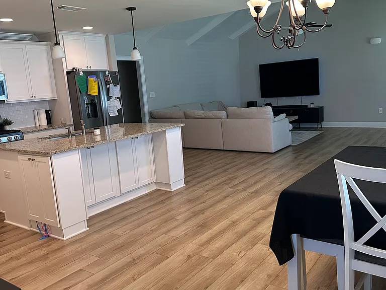 469 Paxton Loop — Photo 9