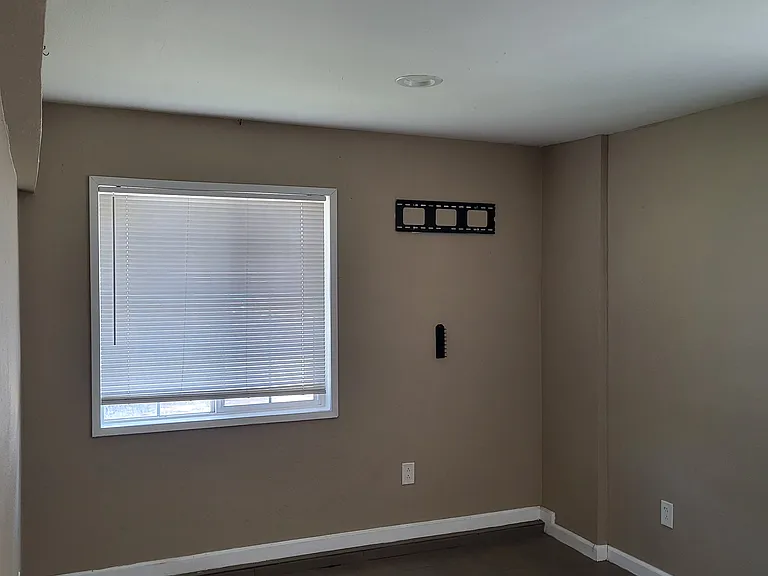 5242 Appleton St — Photo 4