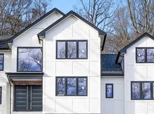 85 Pine Brook Rd, Towaco, NJ 07082