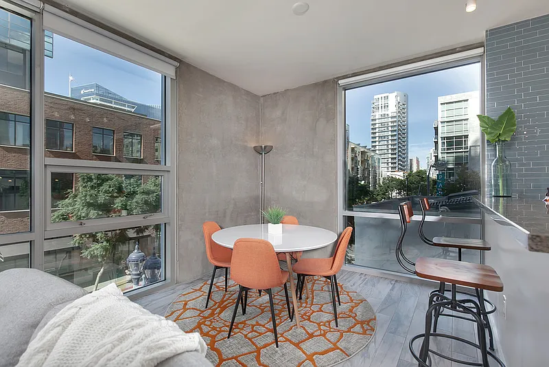 2 bed, 2.0 bath, $7,125 — Photo 4