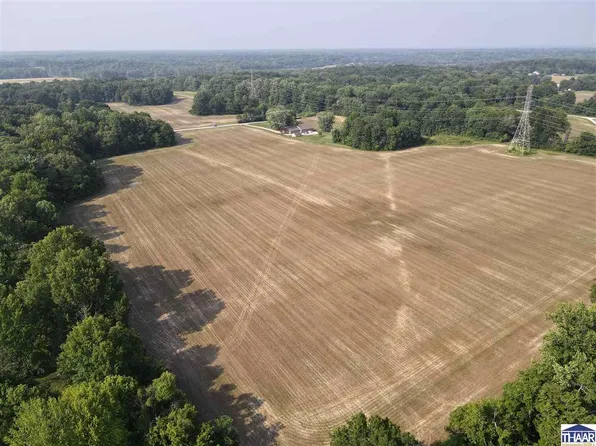 W Sarah Myers Dr W, West Terre Haute, IN 47885