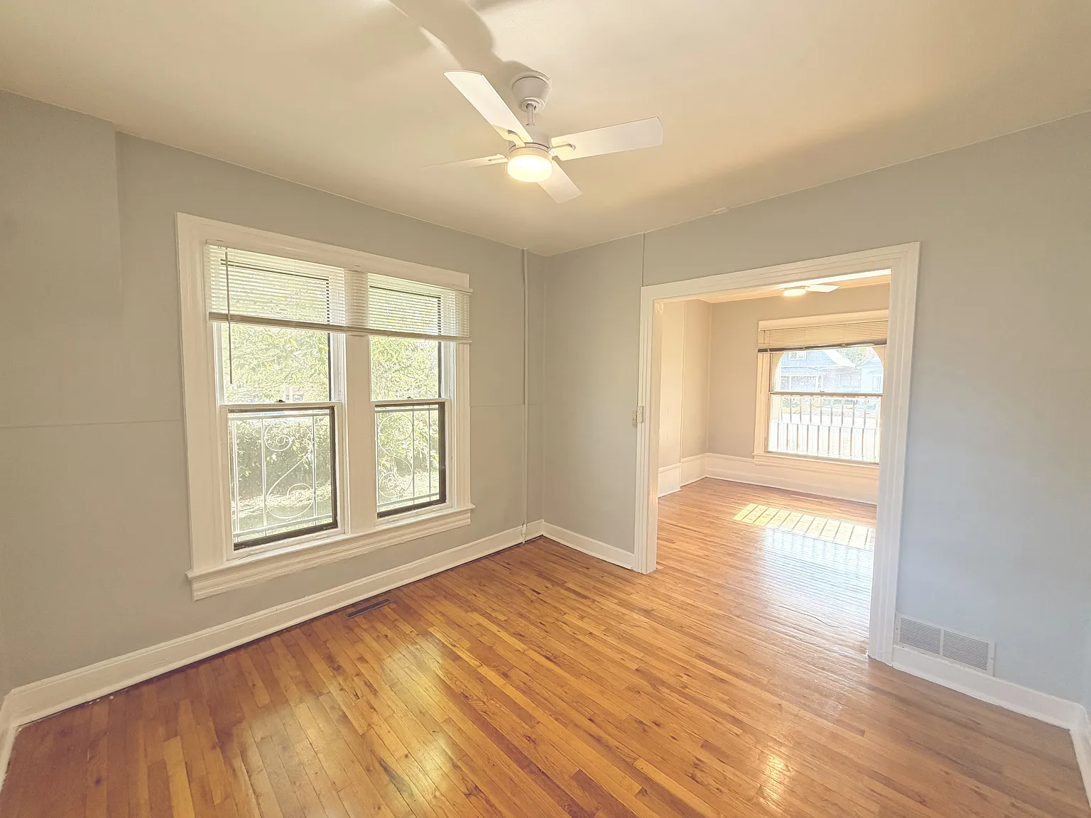 1 bed, $1,400 — Photo 2