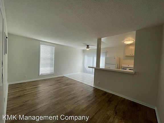 5th image of 1838 S Bundy Dr #38-2