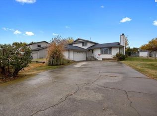 2125 Blue Jay Ln, West Richland, WA
